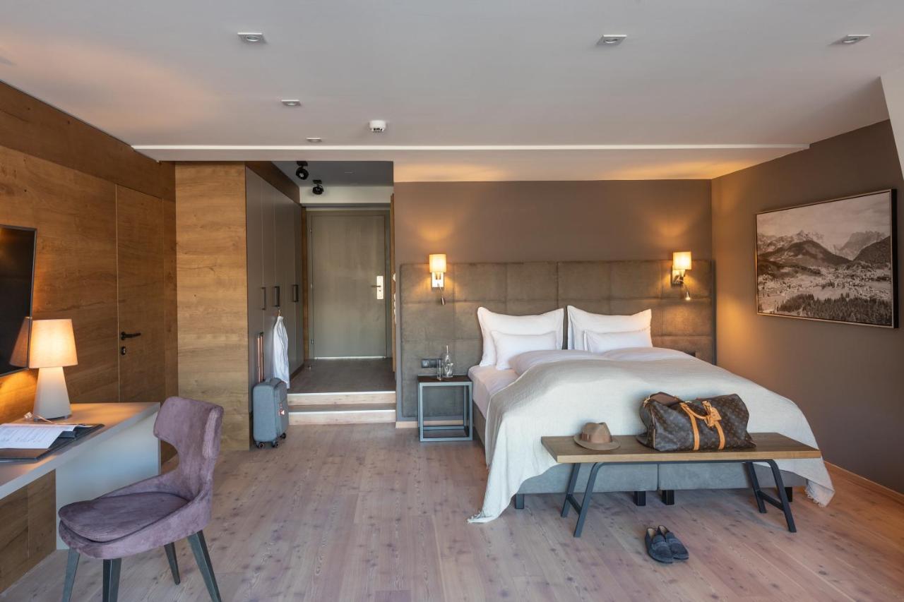 Hotel Seespitz Superior - Adults Only 蒂罗尔-泽费尔德 外观 照片